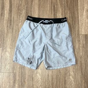 Calvin Klein swim trunks men’s medium